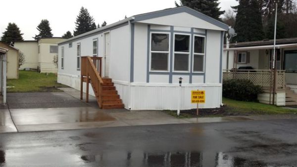 17655 SE Bluff Rd, Sandy, OR 97055 