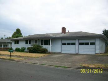 1202 32nd Avenue SE, Albany, OR 97322 