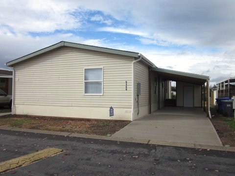 5168 Silver Loop Space 137, Salem, OR 97305 