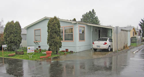 301 E. Columbia #15, Newberg, OR 97132 