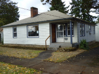 310 W Fairfield Street, Gladstone, OR 97027 