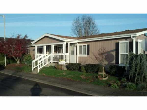 11105 MAIN STREET NE, Donald, OR 97020 