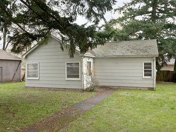 2362 SE 105th Avenue, Portland, OR 97216 