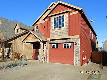 12619 Tidewater St, Oregon City, OR 97045 