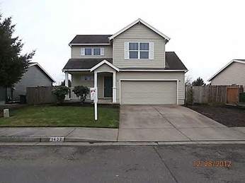 1432 Arlington Ave, Woodburn, OR 97071 