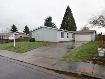 563 SE Pine St, Dallas, OR 97338 