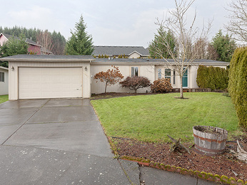 1643 NW Madrona Court, Mcminnville, OR 97128 