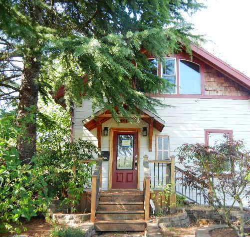 6917 SE Holgate Boulevard, Portland, OR 97206 