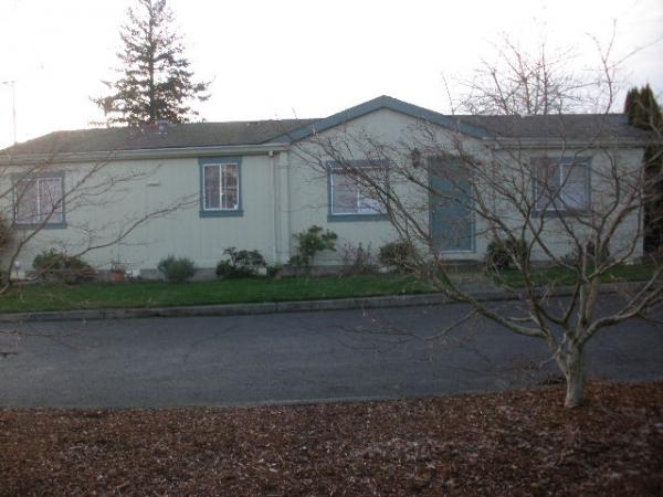 5200 Se 132nd Ave #4, Portland, OR 97236 