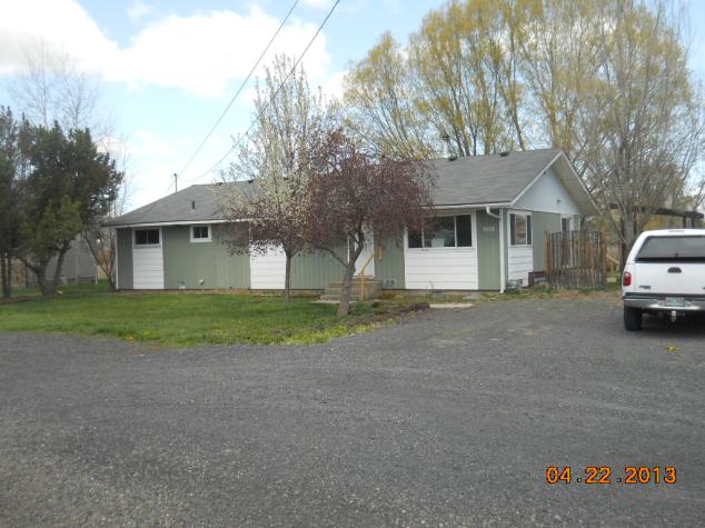1121 NW 10th Street, Prineville, OR 97754 