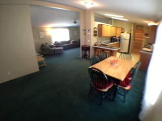 5200 SE 132nd Ave #5, Portland, OR 97236 