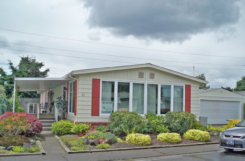 1055 Lockhaven Dr #82, Keizer, OR 97303 