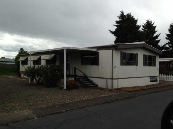 301 Freeman Rd, Central Point, OR 97502 