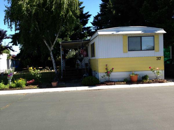 301 Freeman Rd #35, Central Point, OR 97502 