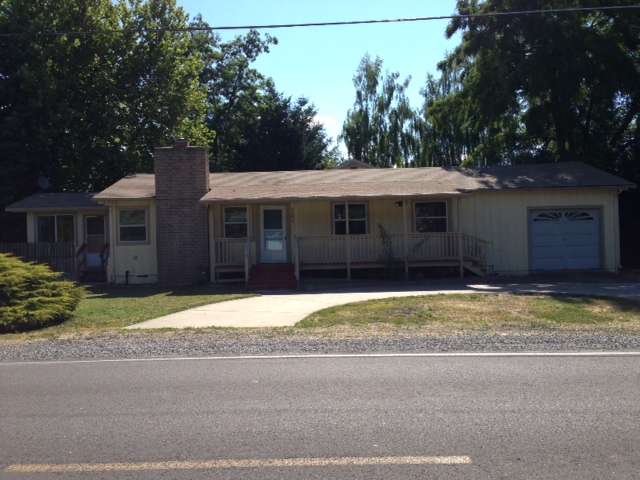 303 Highland Drive, Medford, OR 97504 