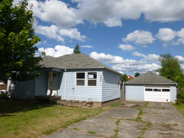 298 S 16th Avenue, Cornelius, OR 97113 