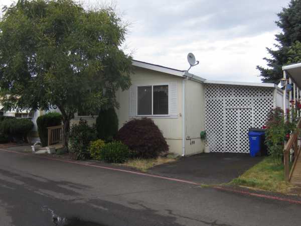 19605 SE River Rd #36, Gladstone, OR 97027 