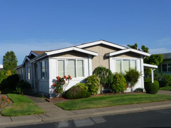 3355 N Delta Hwy #129, Eugene, OR 97408 