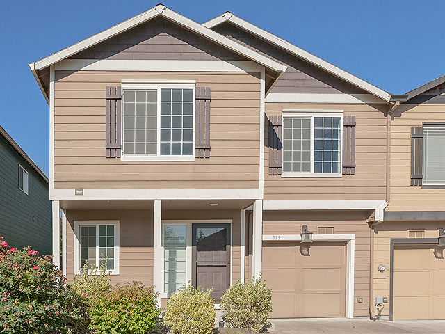 219 SW Owens Place, Troutdale, OR 97060 