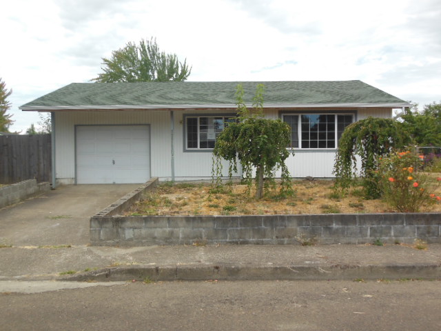 1268 Pine Court, Independence, OR 97351 