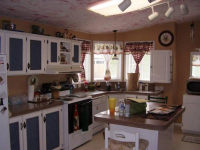 1949 SE Palmquist #131, Gresham, OR 97080 