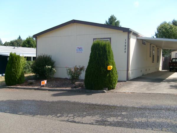 17925 S Country Village Dr., Oregon City, OR 97045 