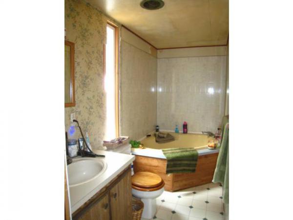 13115 SE Foster #15, Portland, OR 97236 