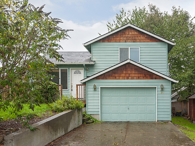 194 N 5th Street, Saint Helens, OR 97051 