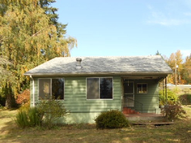 745 NE Alder Street, Mill City, OR 97360 