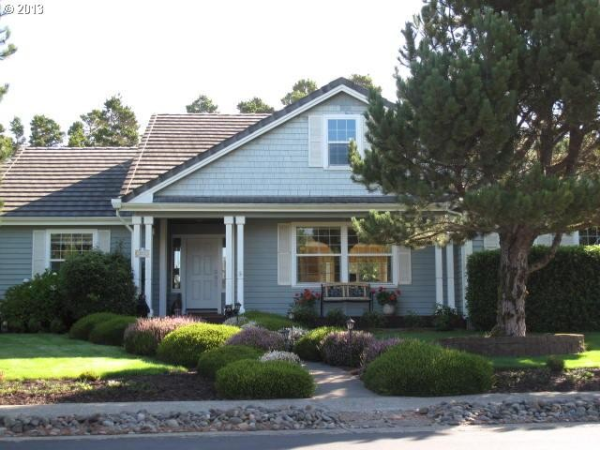 113 Ocean View Ct, Florence, OR 97439 