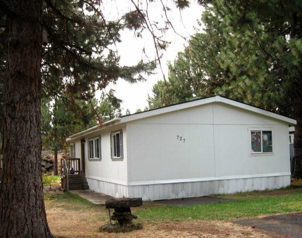 61000 Brostherhous Rd. #727, Bend, OR 97702 