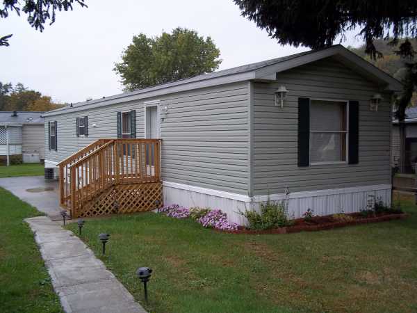 57 Pinehurst Drive, Beaver Falls, PA 15010 