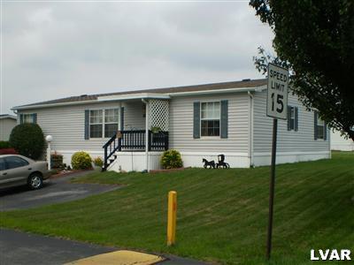 9113 S Primrose Cir, Breinigsville, PA 18031 