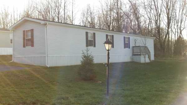 8 Beechnut Drive, Willow Street, PA 17584 