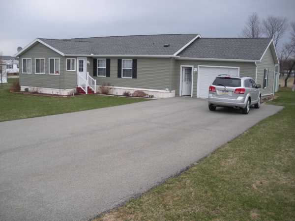 141 Angel Lane, Somerset, PA 15501 