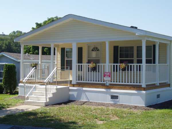 62 Shamrock Ave, Mohrsville, PA 19541 