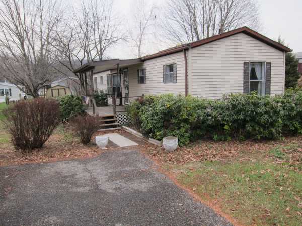 3 Midland Drive, Millersburg, PA 17061 