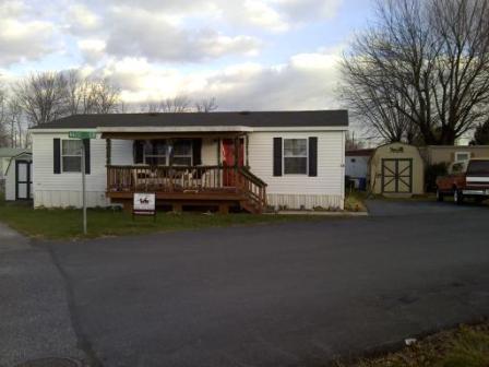 12 Hazel Circle, Mechanicsburg, PA 17050 