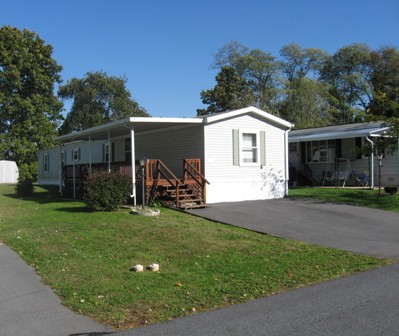 365 Pleasant View Dr. Lot 34, Etters, PA 17319 