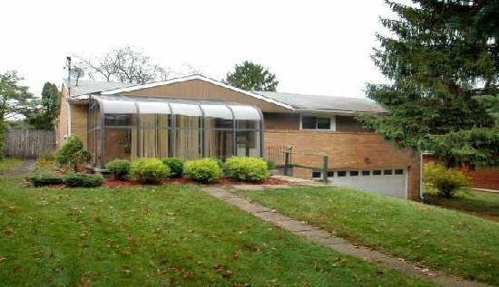 3913 Barbara Ann Drive, Monroeville, PA 15146 