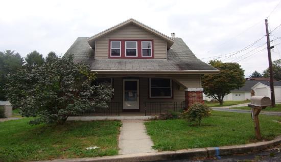 1530 Meade Street, Reading, PA 19607 