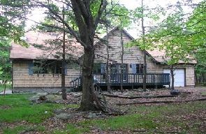 7118 Mountain Circle, Bushkill, PA 18324 