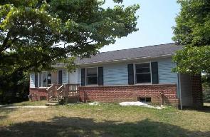 28 South Biesecker, Spring Grove, PA 17362 