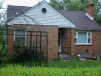 517 Locust Valley Rd, Greensburg, PA 15601 