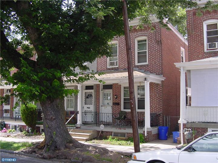 213 Buttonwood St, Norristown, PA 19401 