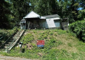 125 E. LEMINGTON AV, PITTSBURGH, PA 15235 