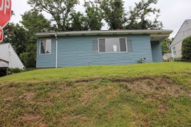 1313 NEW YORK AVE, MCKEESPORT, PA 15133 