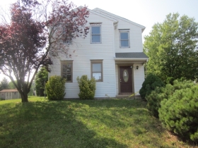 824 EVERGREEN S, DENVER, PA 17517 