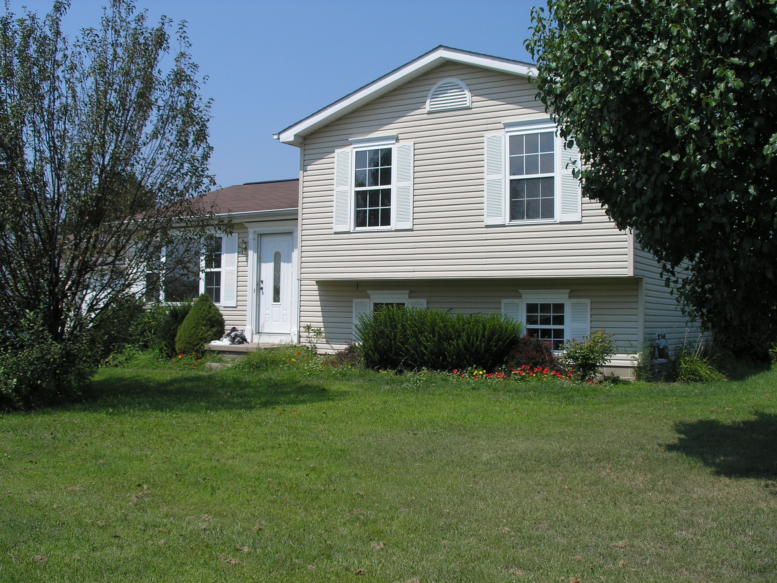 10258 North Park Drive, Lake City, PA 16423 