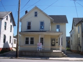 634 FREDERICK ST, HANOVER, PA 17331 